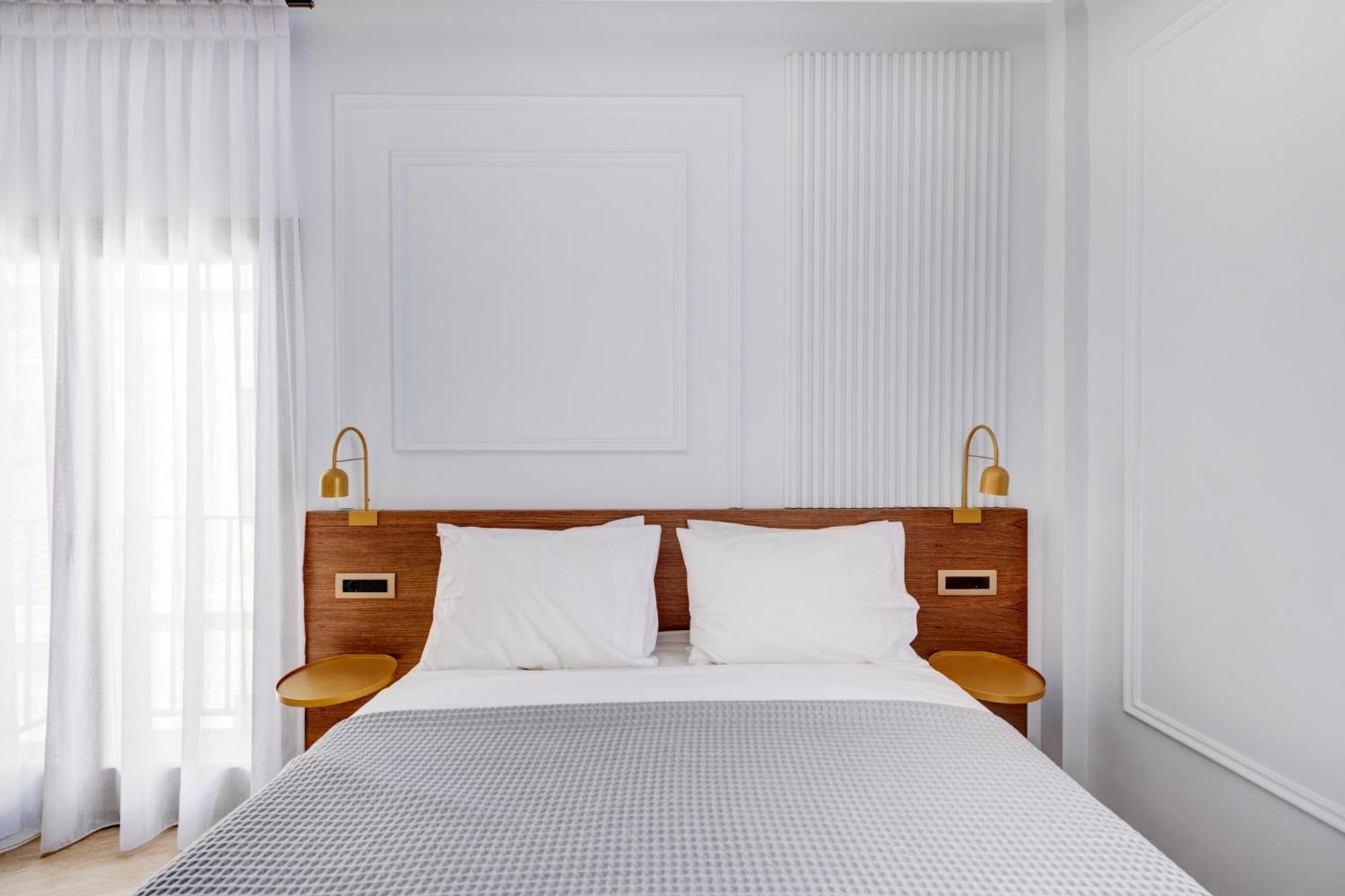 Eclectic Syros Bed & Breakfast แอร์มูโปลี ภายนอก รูปภาพ